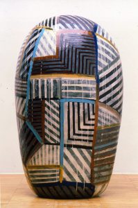 Jun Kaneko, Dango 92-10-7, ceramic, 2000