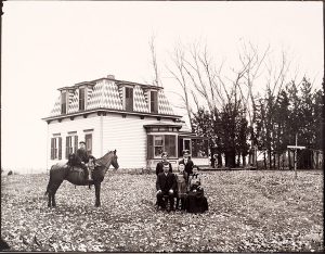 Solomon D. Butcher, The Winchester family near Gibbon, Buffalo County, Nebraska, 1903, black & white photograph (from glass plate negative in the Nebraska State Historical Society Collection) c. 1982-1984